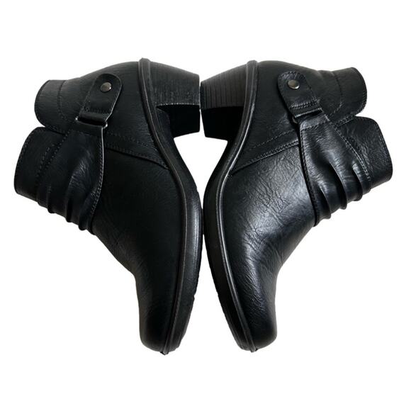 Easy Street Danita Bootie Black Ruched Overlay Side Zipper Ankle Boot Size 8W - Picture 6 of 13